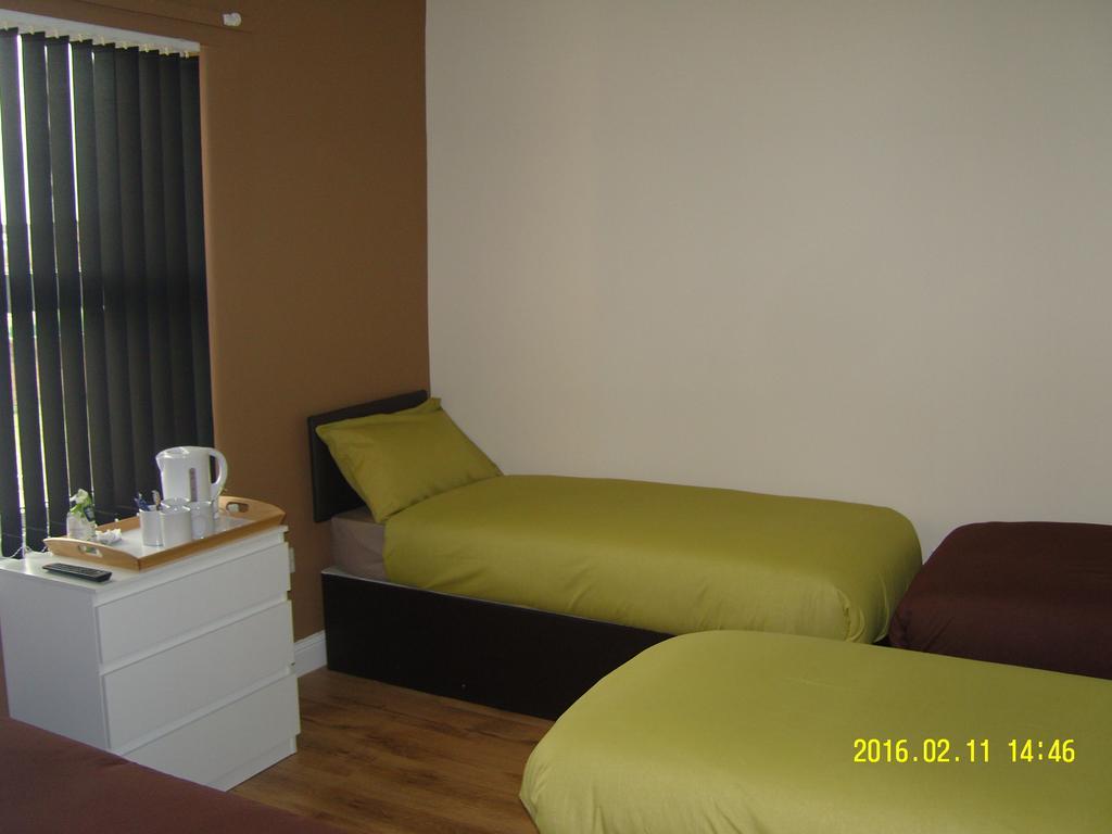 The Kop View Hotel Liverpool Buitenkant foto
