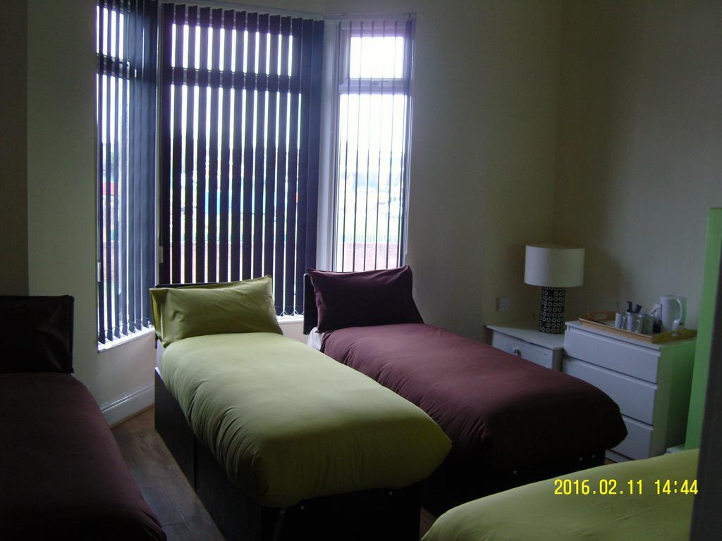 The Kop View Hotel Liverpool Buitenkant foto