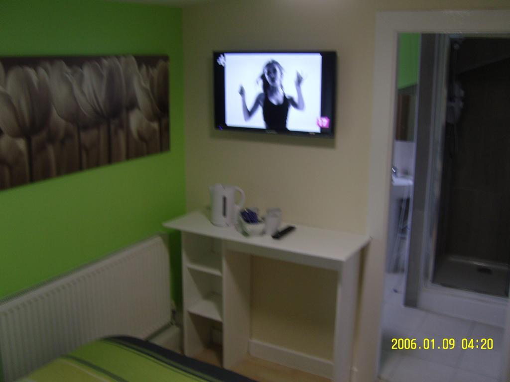 The Kop View Hotel Liverpool Buitenkant foto