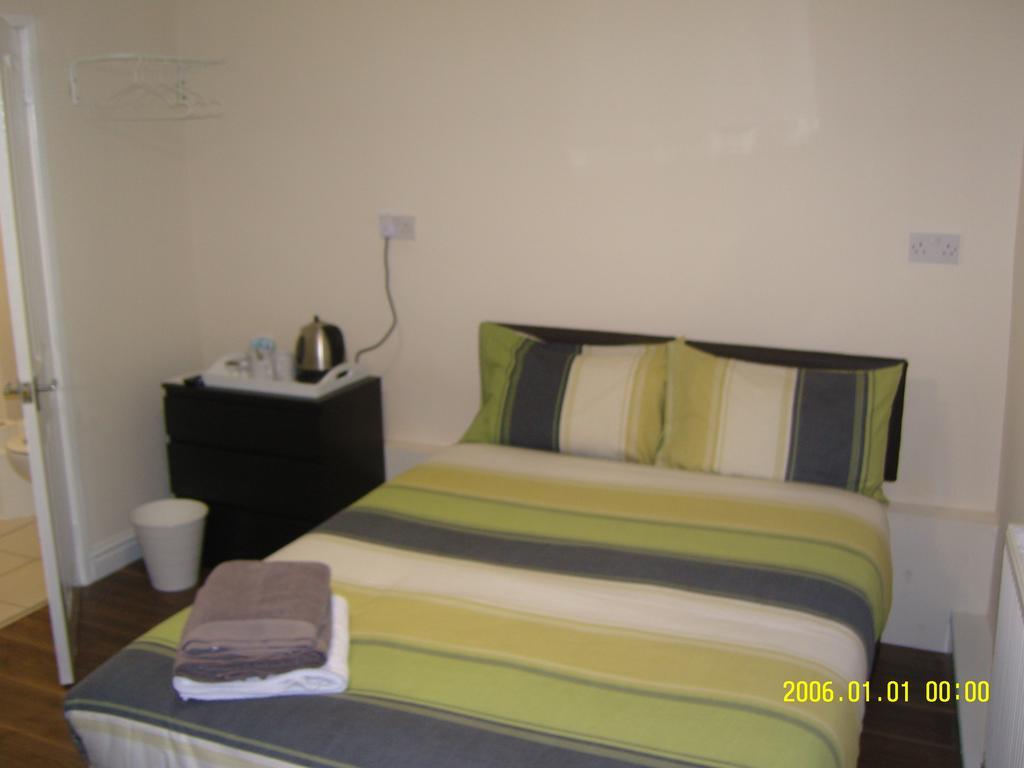 The Kop View Hotel Liverpool Buitenkant foto